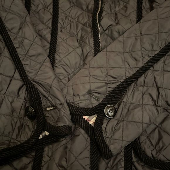 Burberry quilted jacket - Picture 5 of 6